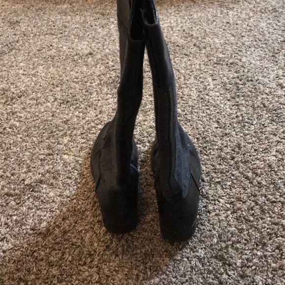 SOLD - Picture 4 of 7